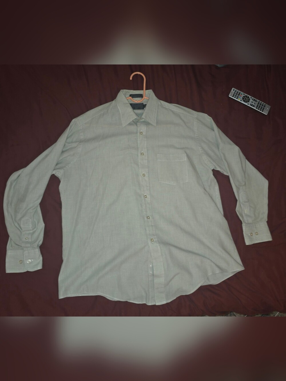 Classic Men's Button-Down Shirt in Light Gray. Long-sleeved, size 16.5.